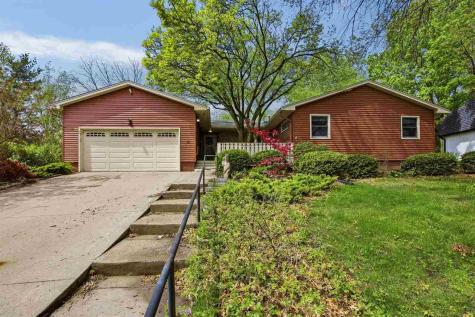 36 Arbury Iowa City IA 52246
