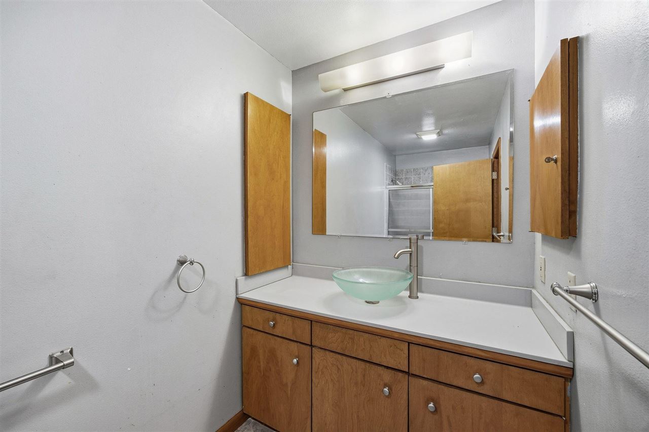 36 Arbury Iowa City IA 52246