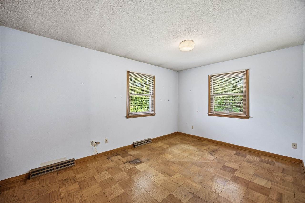 36 Arbury Iowa City IA 52246