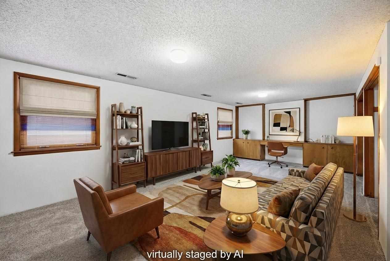 36 Arbury Iowa City IA 52246