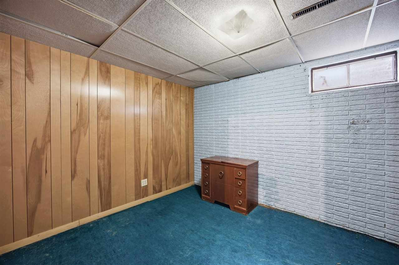 36 Arbury Iowa City IA 52246
