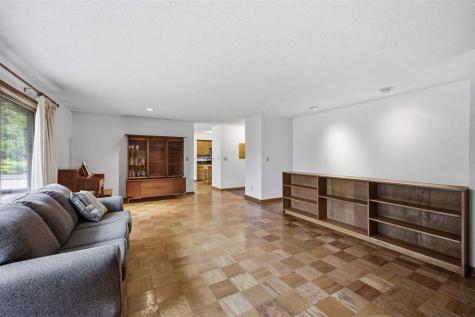36 Arbury Iowa City IA 52246