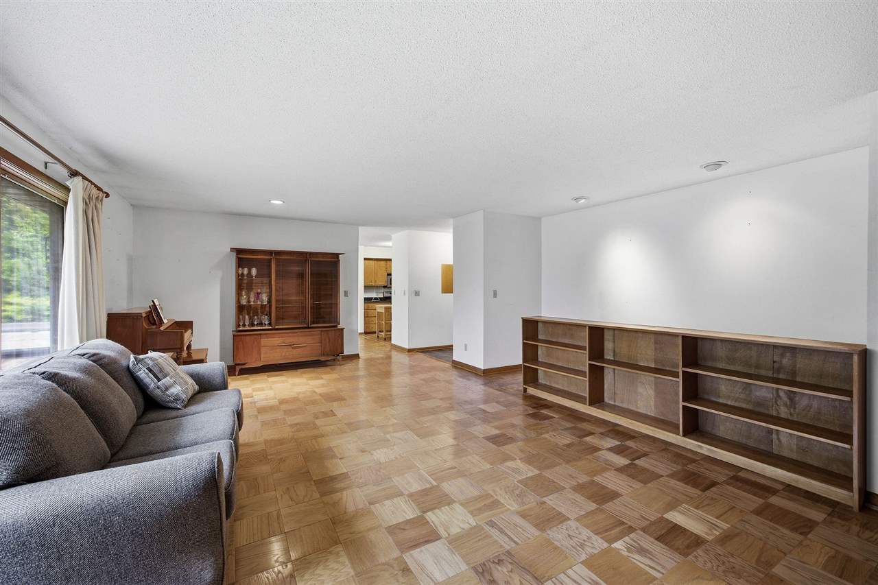 36 Arbury Iowa City IA 52246
