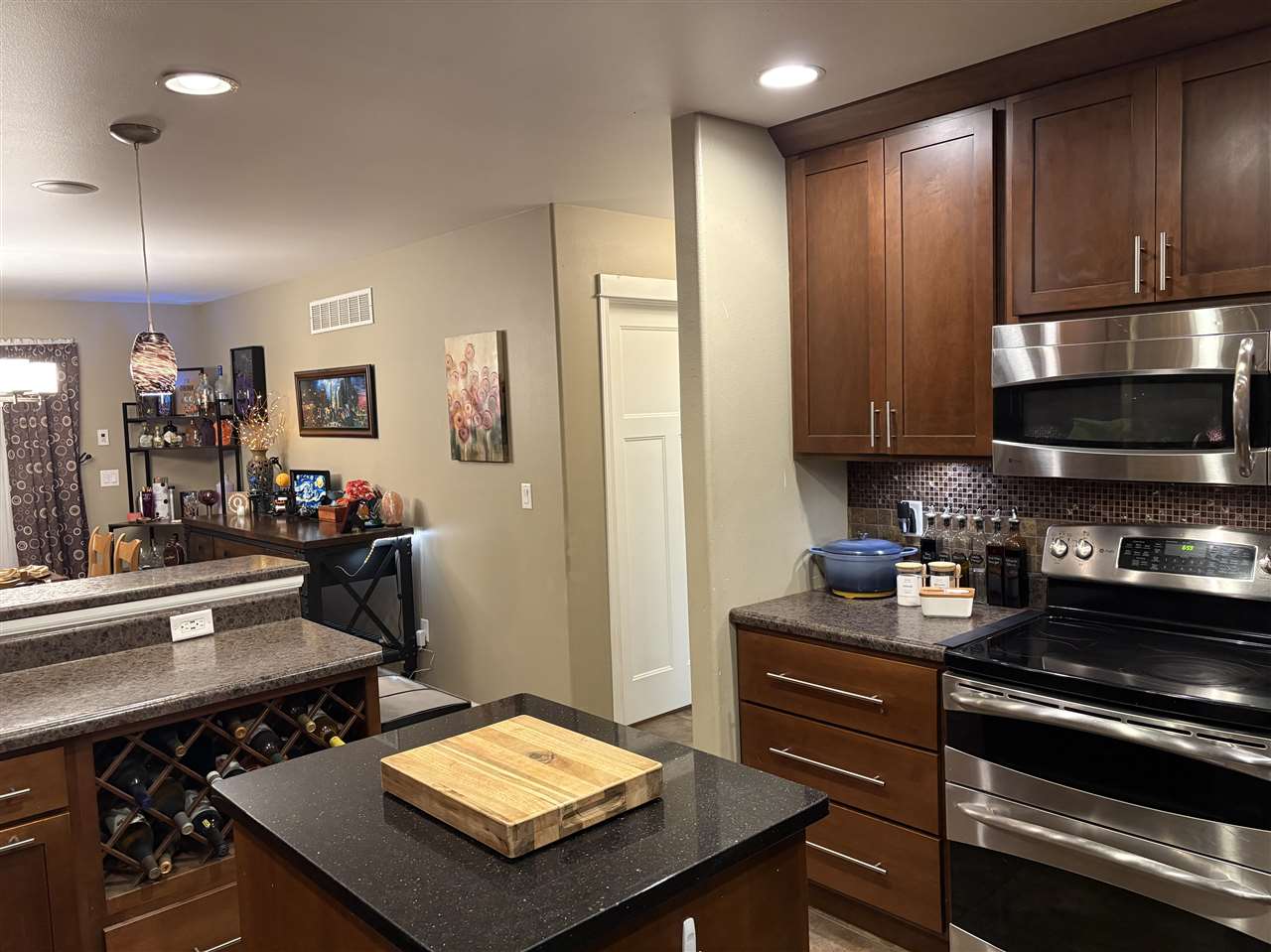 2913 Wyatt Drive NE North Liberty IA 52317