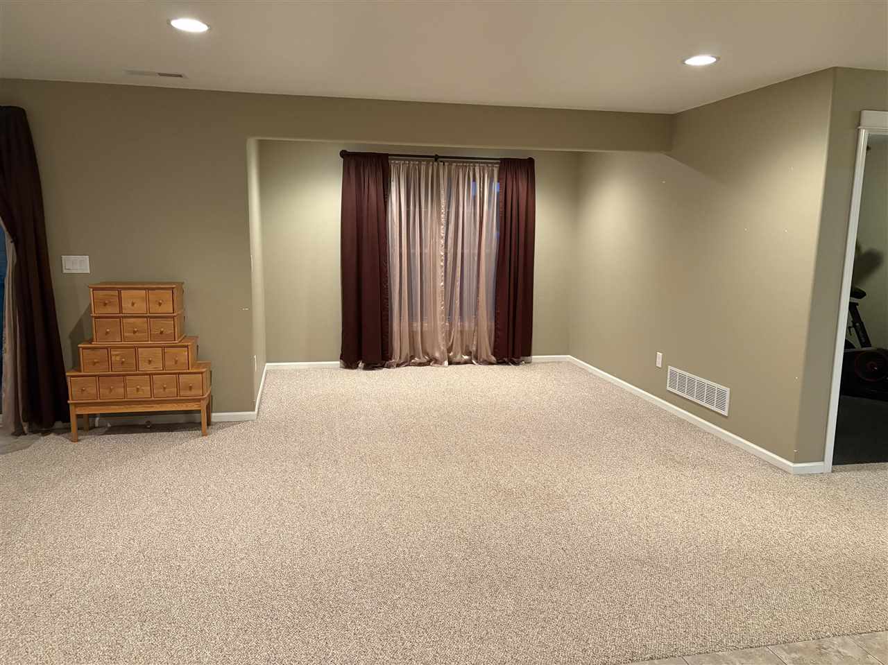 2913 Wyatt Drive NE North Liberty IA 52317