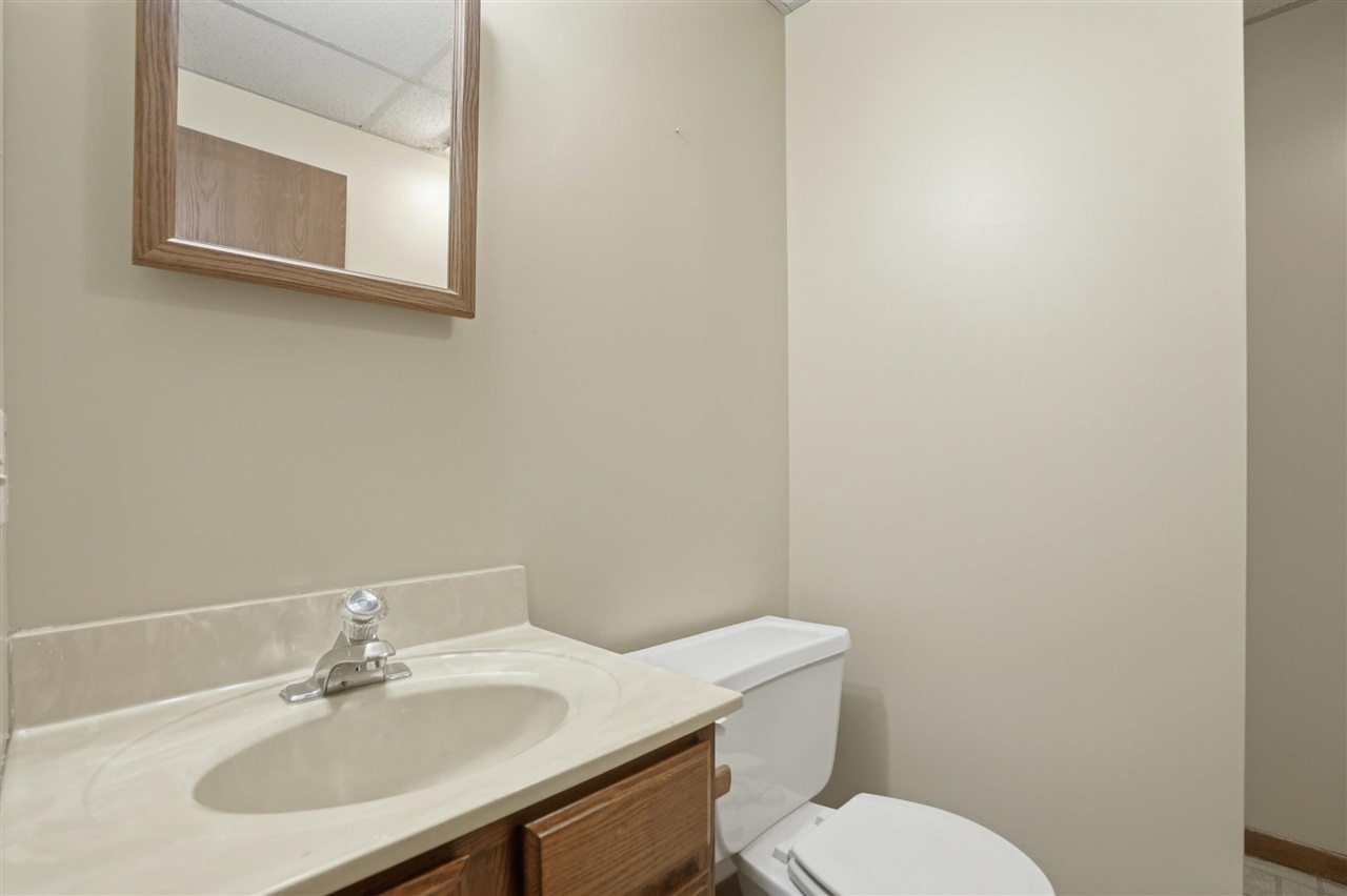 1817 Hollywood Boulevard Iowa City IA 52240