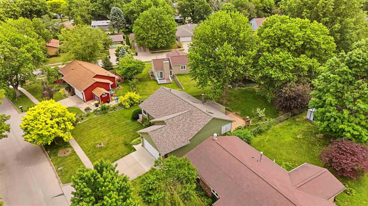 1817 Hollywood Boulevard Iowa City IA 52240