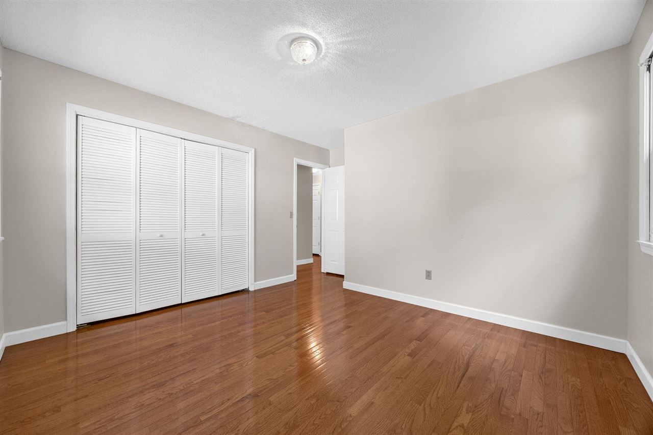 15 Riverview Drive NE Iowa City IA 52240