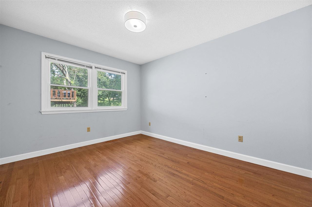 15 Riverview Drive NE Iowa City IA 52240