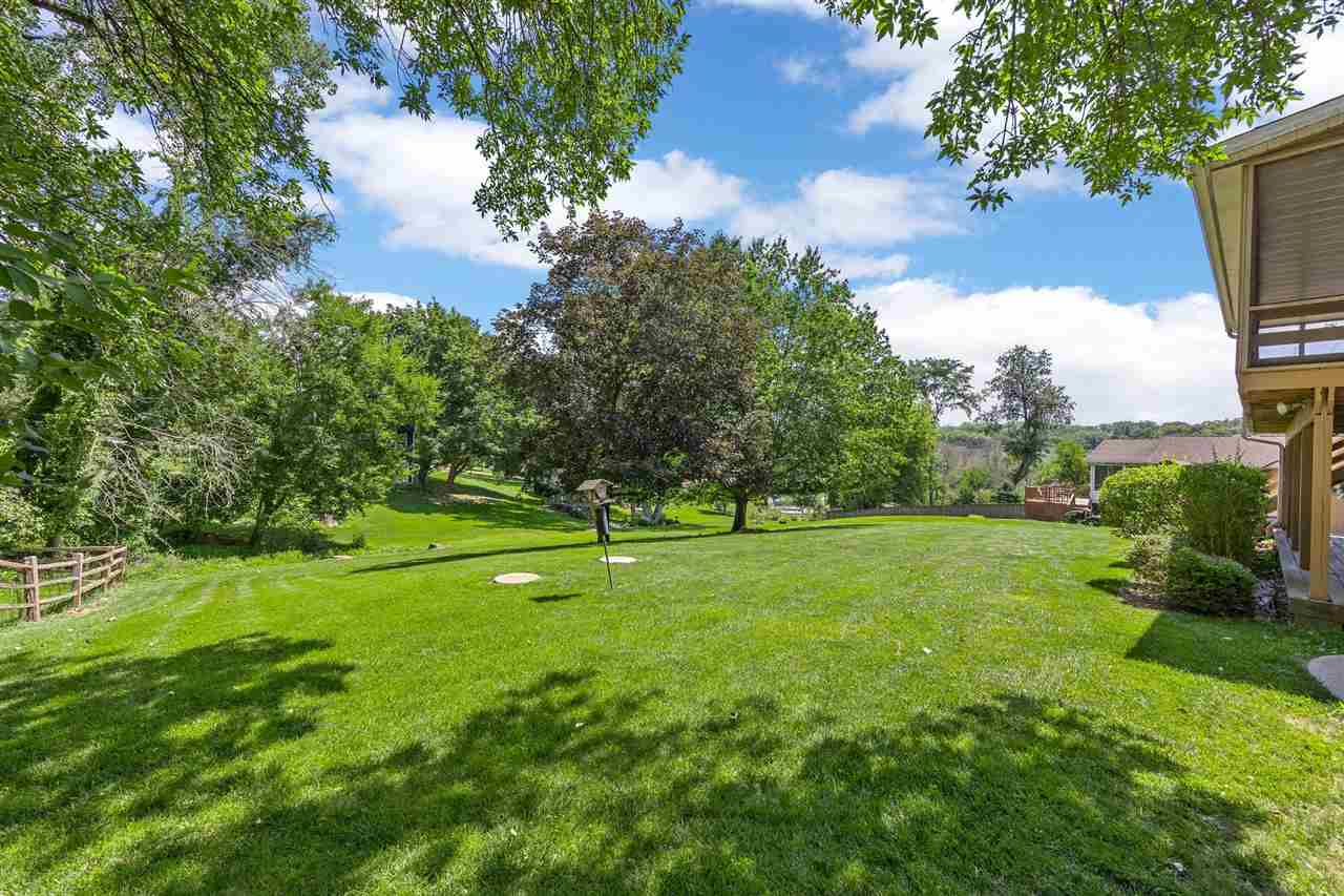 15 Riverview Drive NE Iowa City IA 52240
