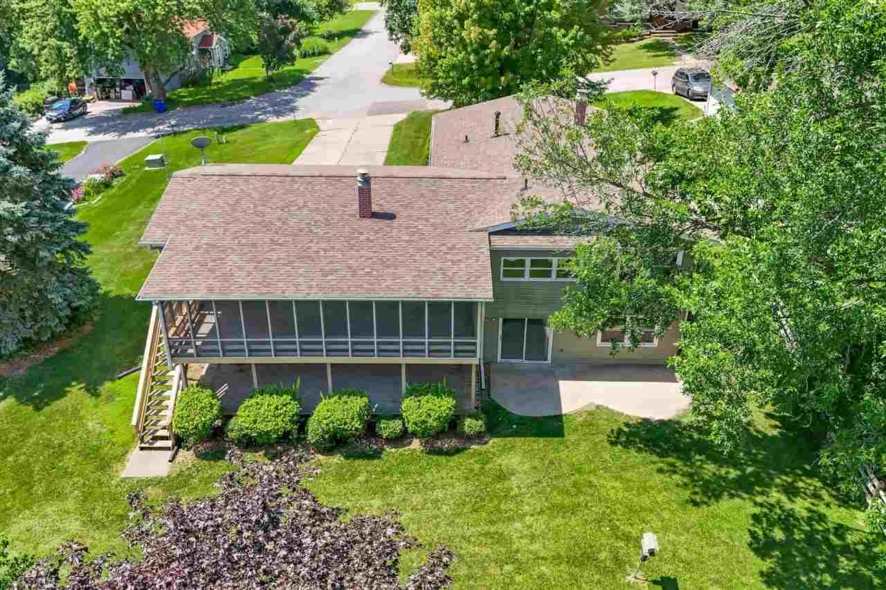 15 Riverview Drive NE Iowa City IA 52240