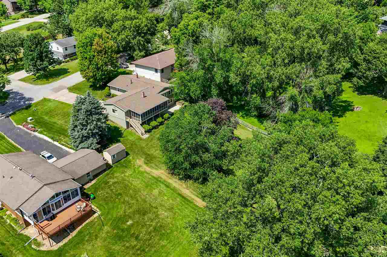 15 Riverview Drive NE Iowa City IA 52240