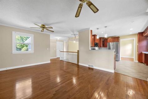 15 Riverview Drive NE Iowa City IA 52240