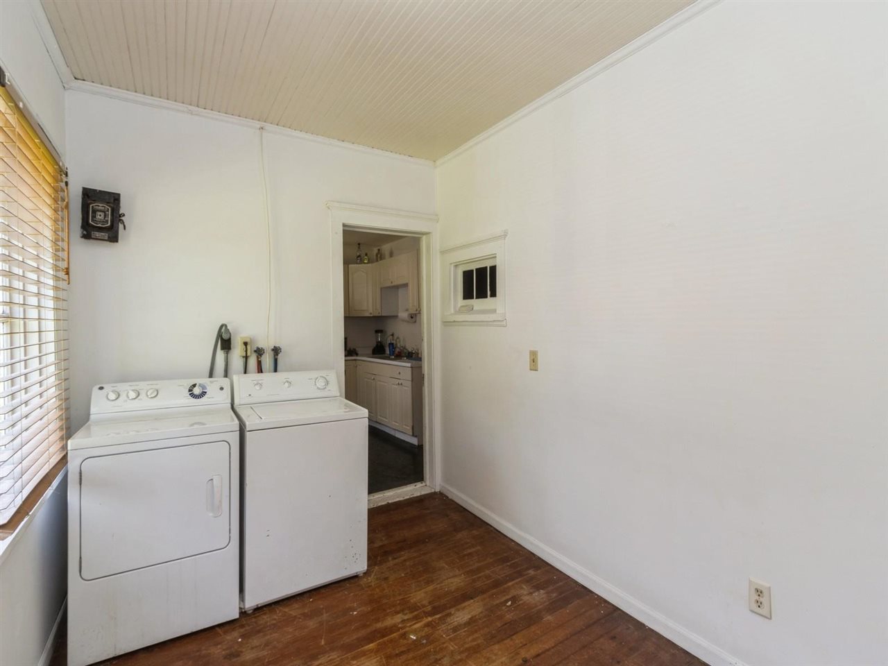 426 N 1st Street West Branch IA 52358