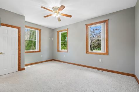 1253 Hillview Court NE Swisher IA 52338