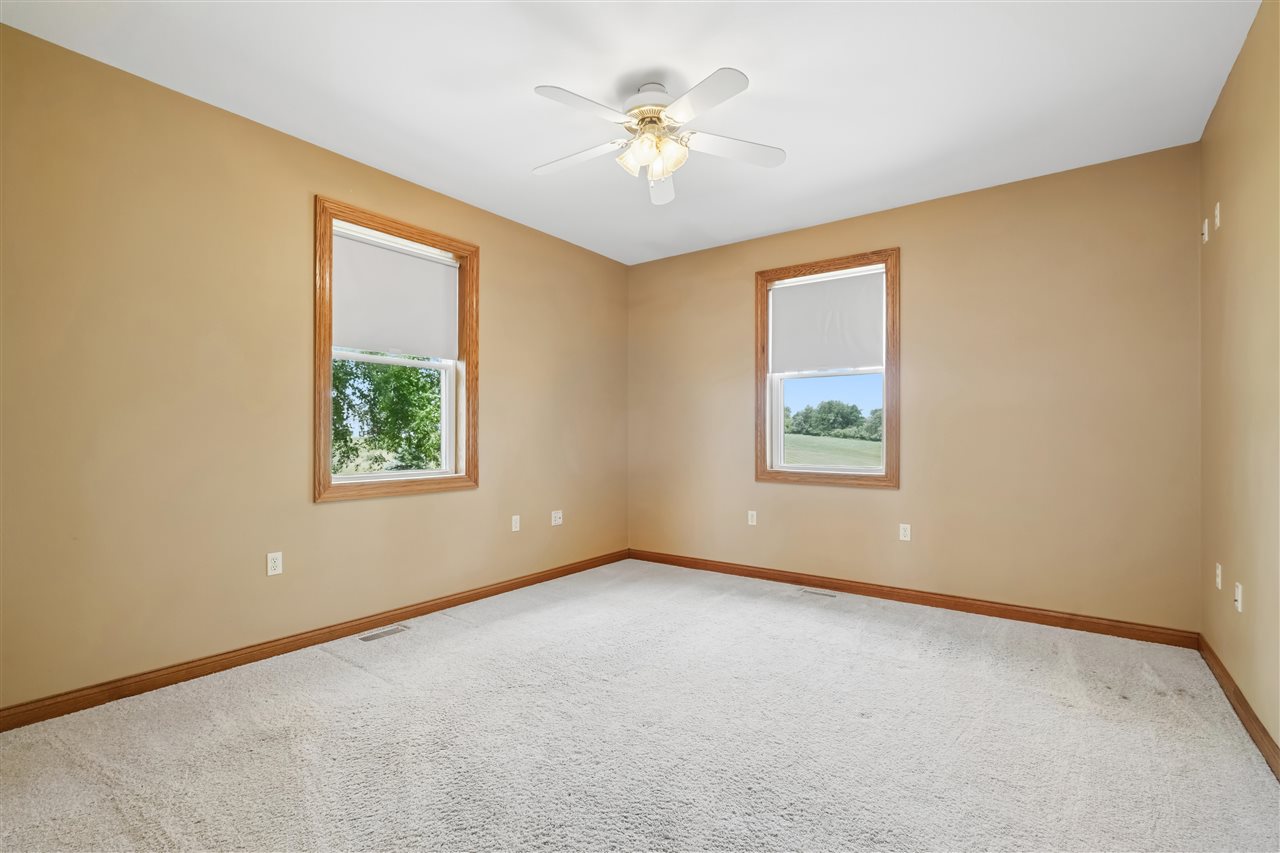 1253 Hillview Court NE Swisher IA 52338
