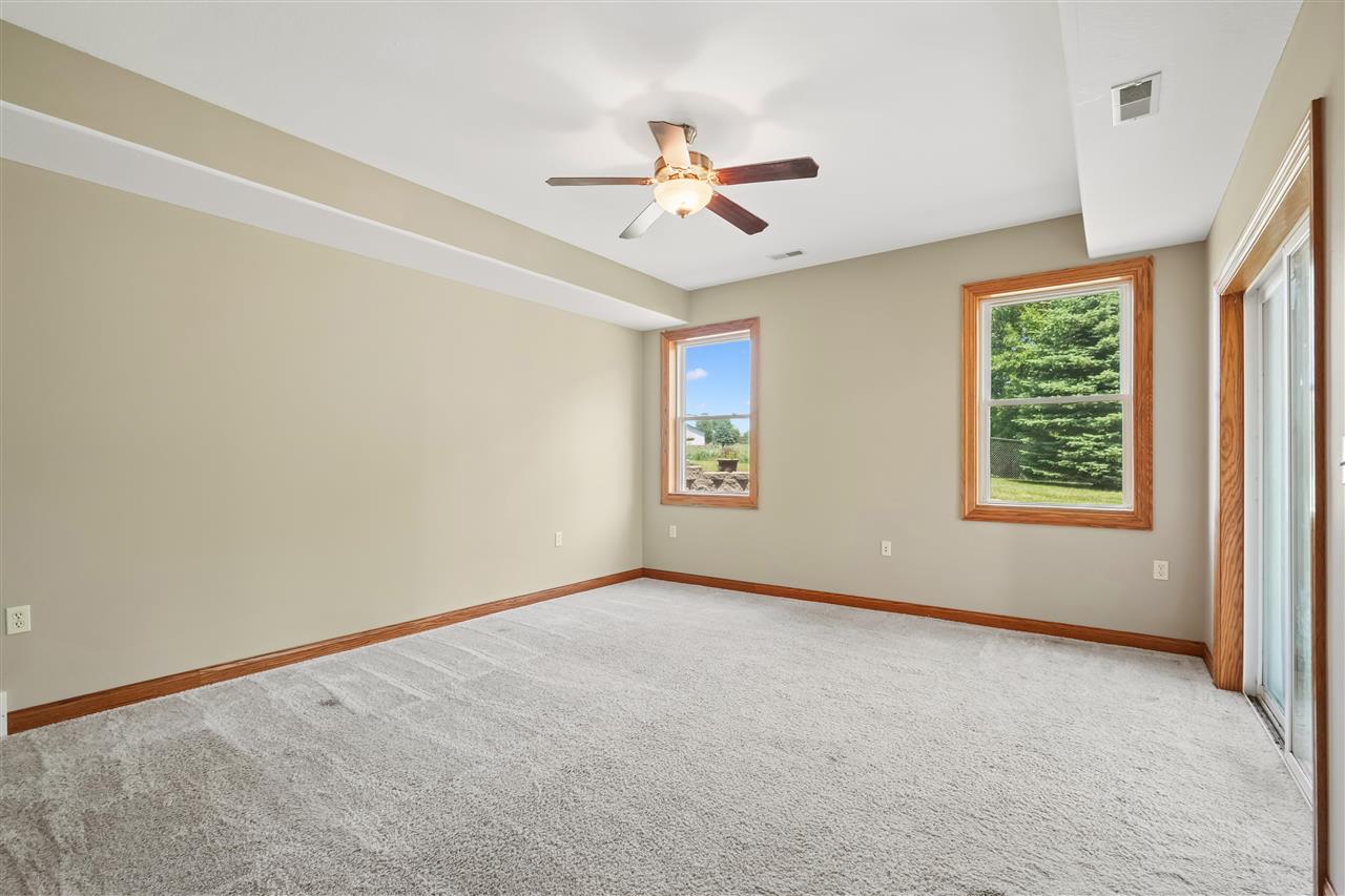 1253 Hillview Court NE Swisher IA 52338