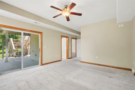 1253 Hillview Court NE Swisher IA 52338