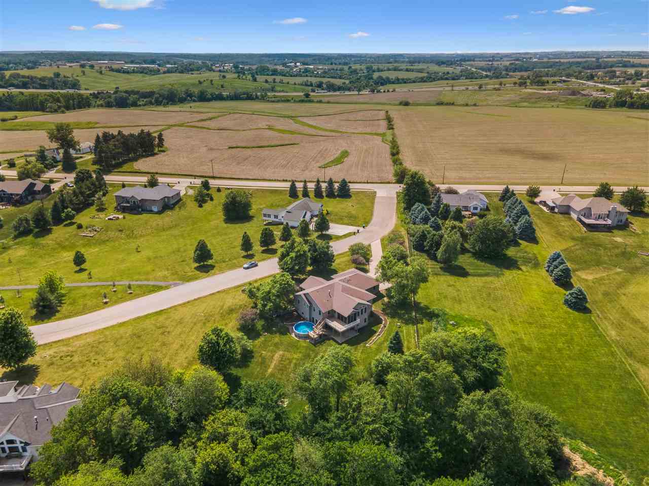1253 Hillview Court NE Swisher IA 52338