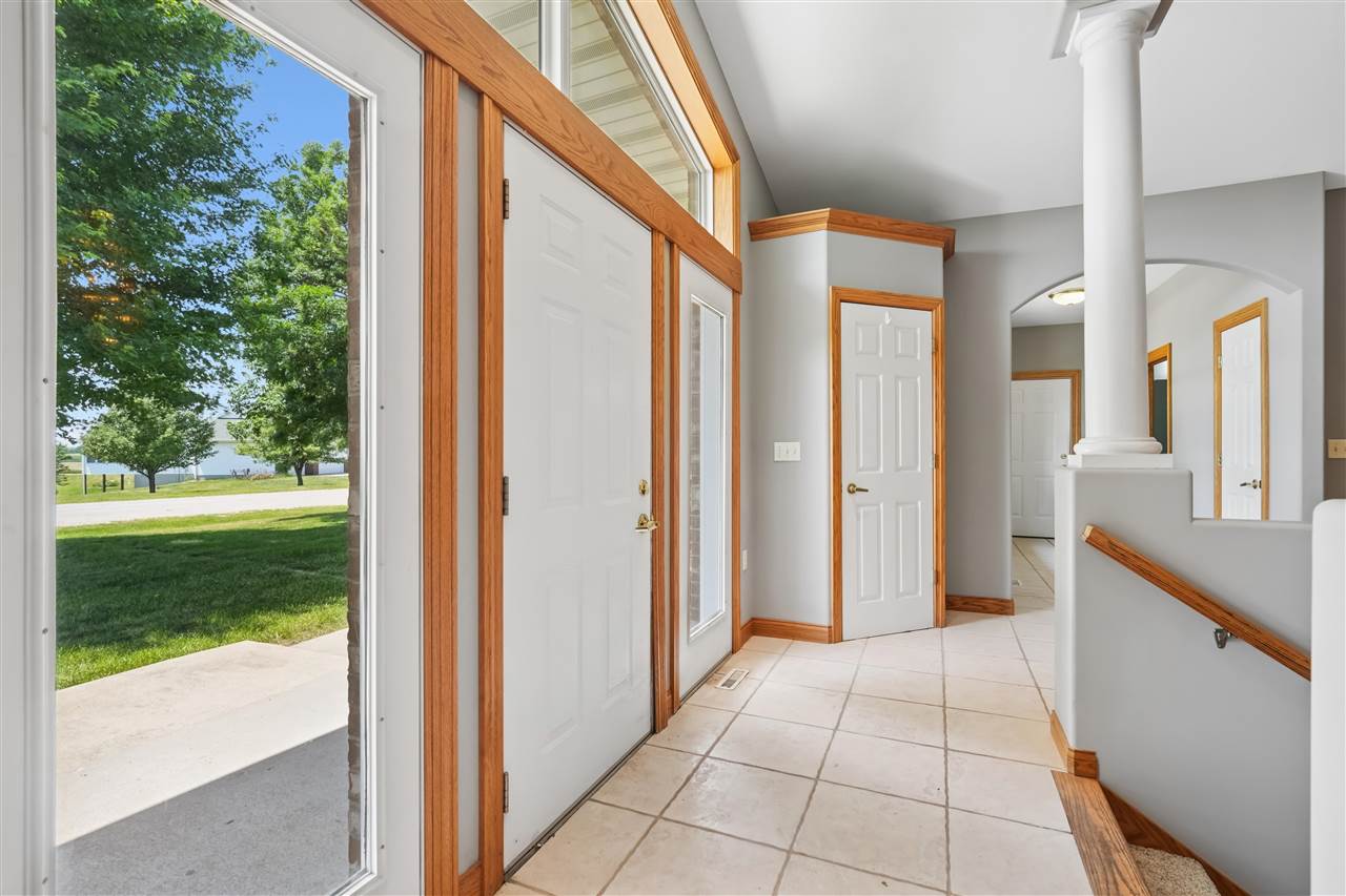 1253 Hillview Court NE Swisher IA 52338