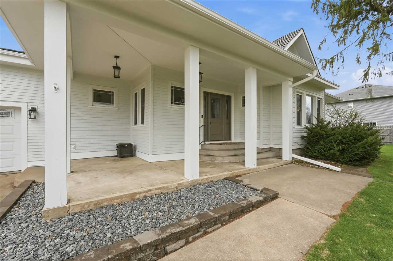 530 N Dubuque Street North Liberty IA 52317
