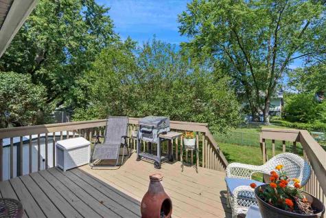46 Regal Lane Iowa City IA 52240