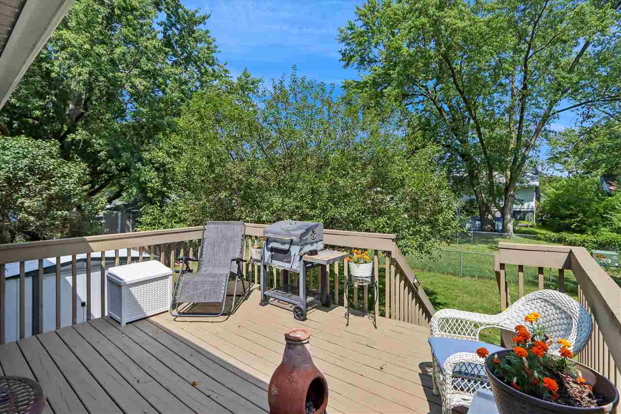 46 Regal Lane Iowa City IA 52240