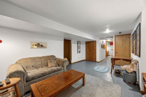 2406 Friendship Street Iowa City IA 52245