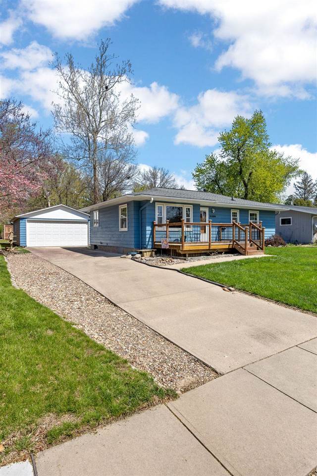 2406 Friendship Street Iowa City IA 52245