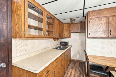 812 12th Street Kalona IA 52247