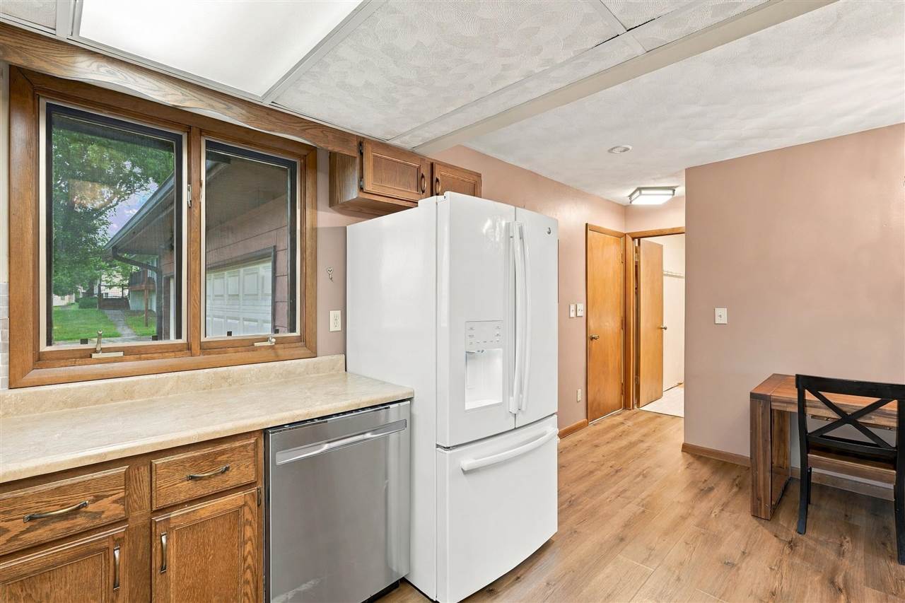 812 12th Street Kalona IA 52247