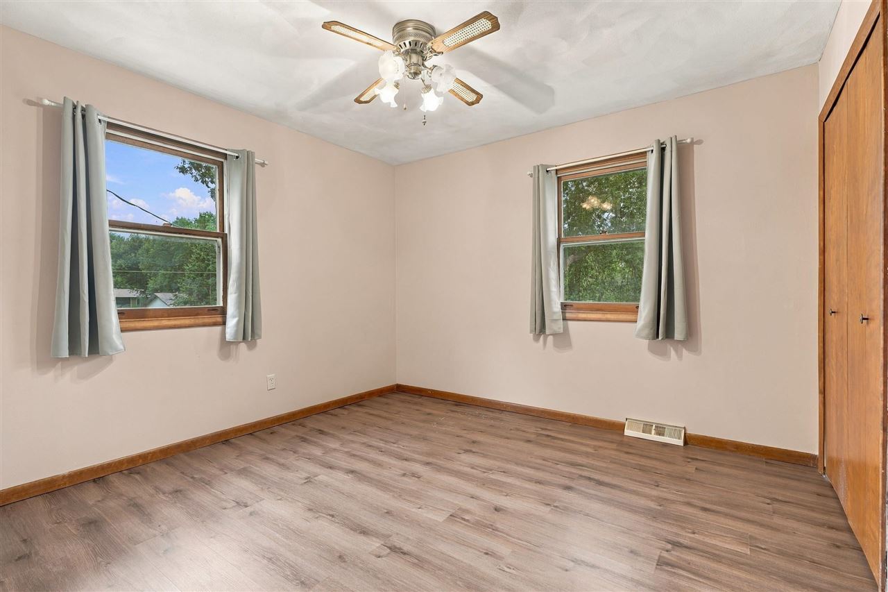 812 12th Street Kalona IA 52247