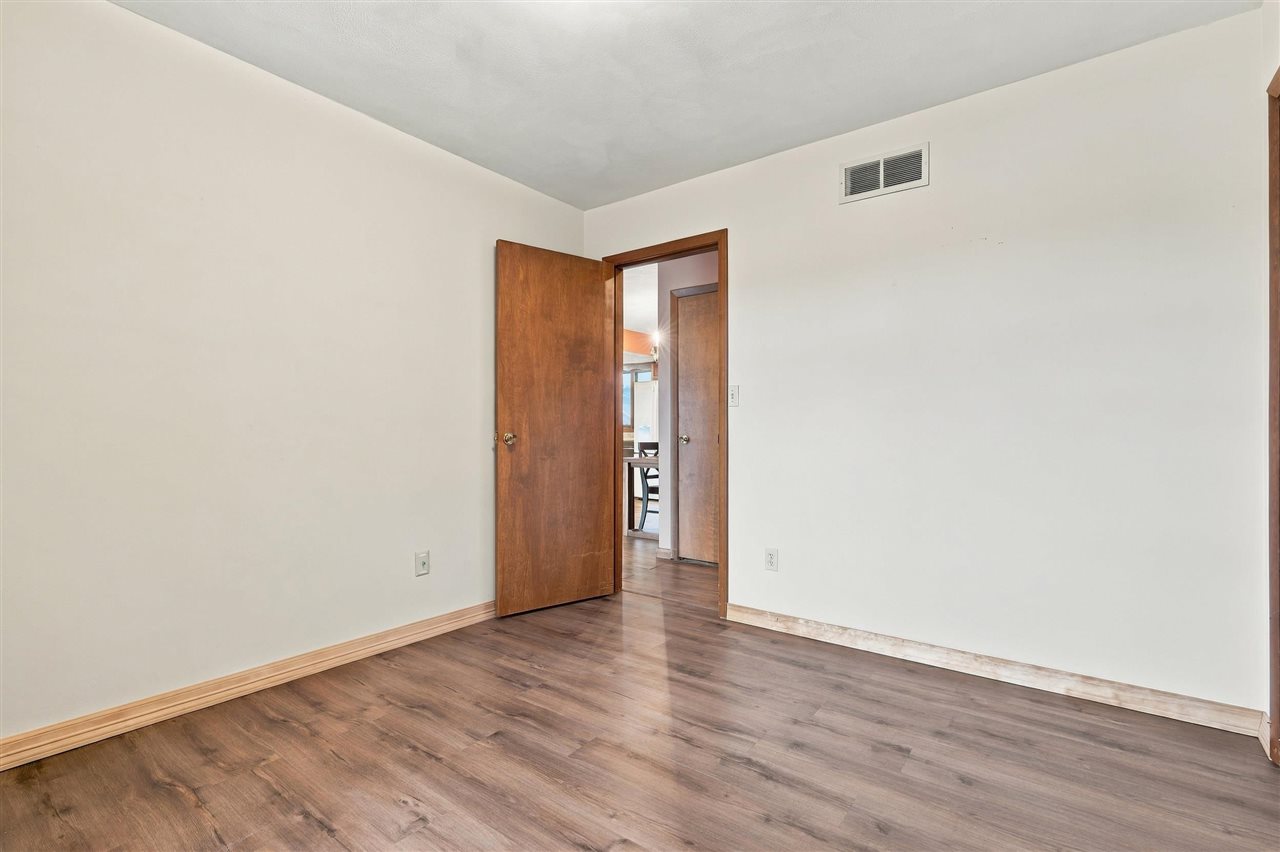 812 12th Street Kalona IA 52247