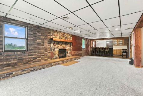 812 12th Street Kalona IA 52247