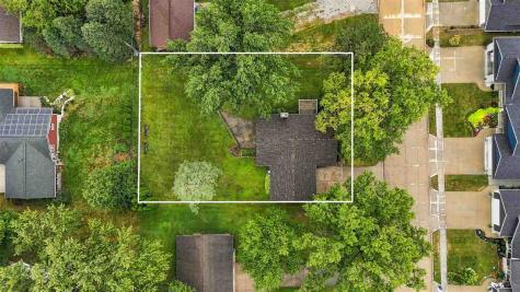 812 12th Street Kalona IA 52247