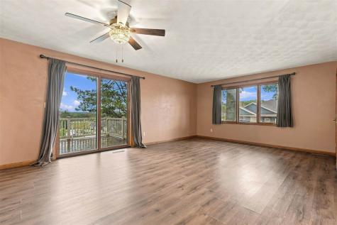 812 12th Street Kalona IA 52247