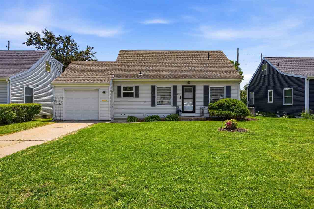 2739 Franklin Avenue NE Cedar Rapids IA 52402
