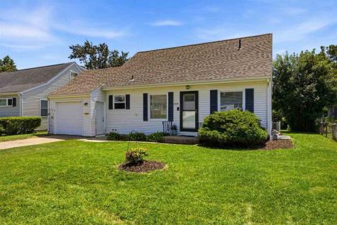 2739 Franklin Avenue NE Cedar Rapids IA 52402