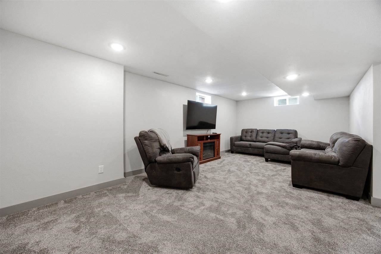 2739 Franklin Avenue NE Cedar Rapids IA 52402