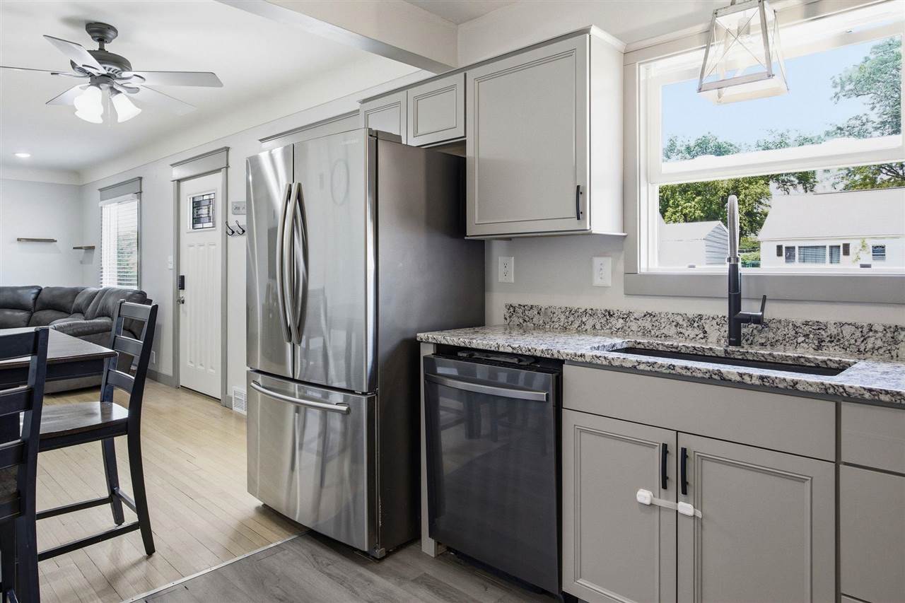 2739 Franklin Avenue NE Cedar Rapids IA 52402