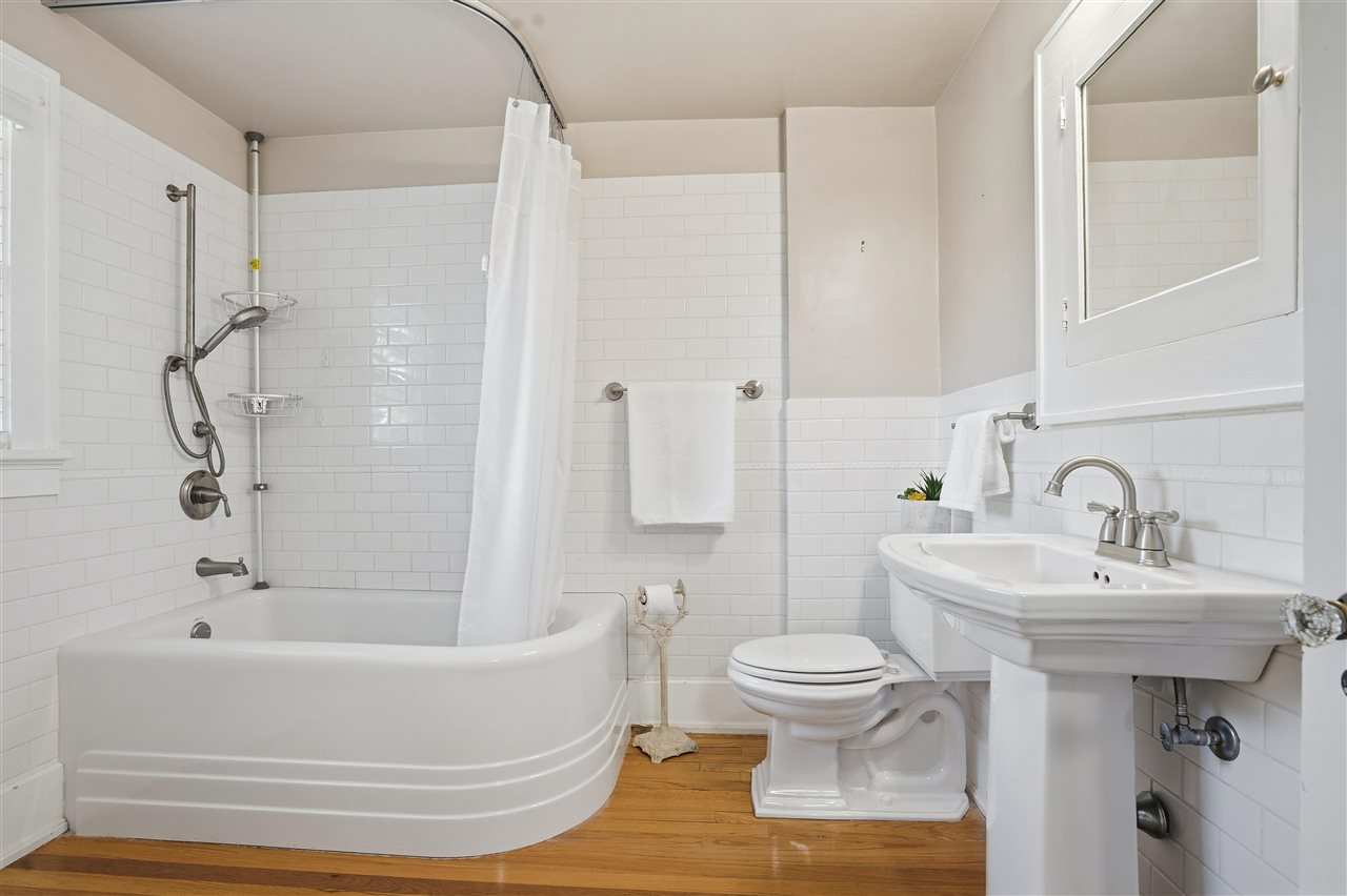 549 Vernon Drive SE Cedar Rapids IA 52403