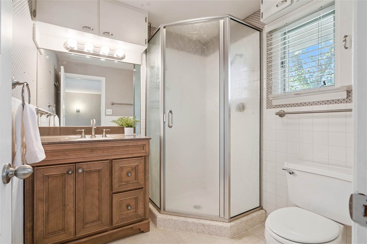 549 Vernon Drive SE Cedar Rapids IA 52403