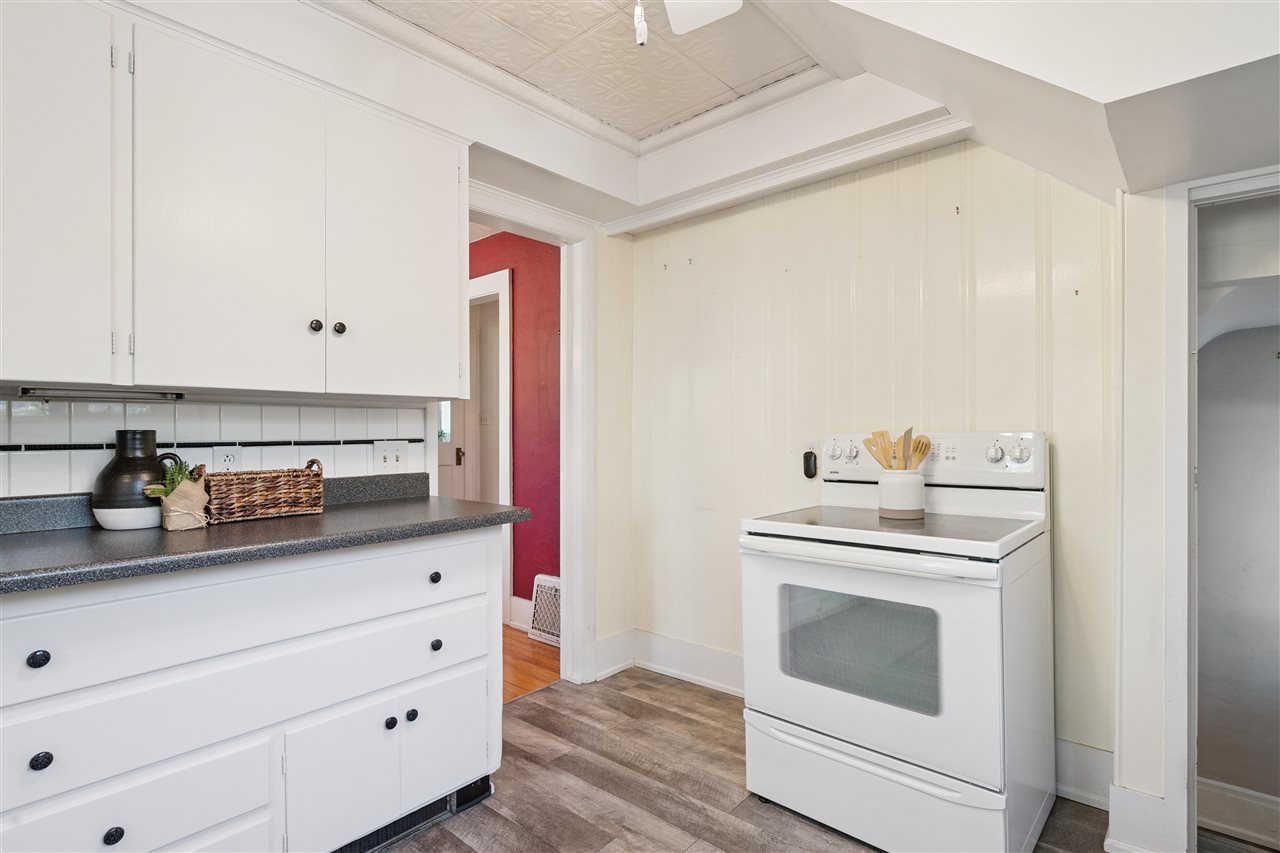 549 Vernon Drive SE Cedar Rapids IA 52403