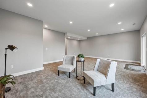 1713 Sherman Drive Iowa City IA 52240