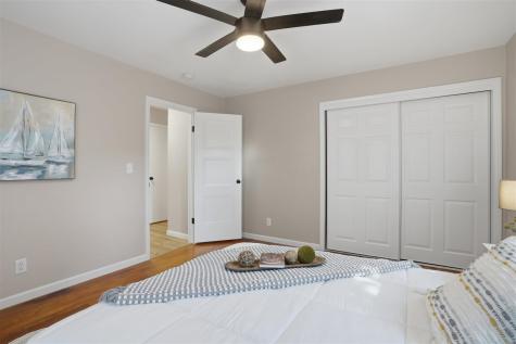 1009 E 2nd Street Washington IA 52353