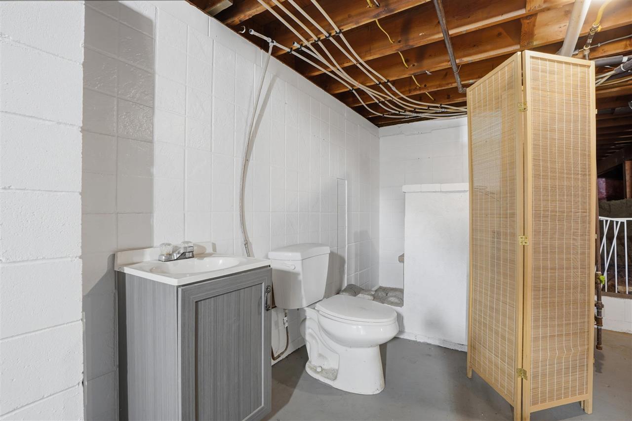 1009 E 2nd Street Washington IA 52353