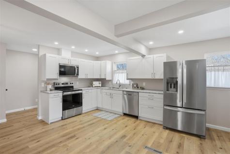 1009 E 2nd Street Washington IA 52353
