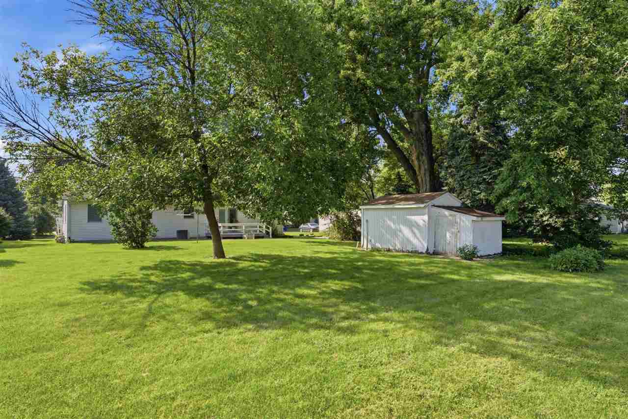 1406 N 2nd Avenue Washington IA 52353