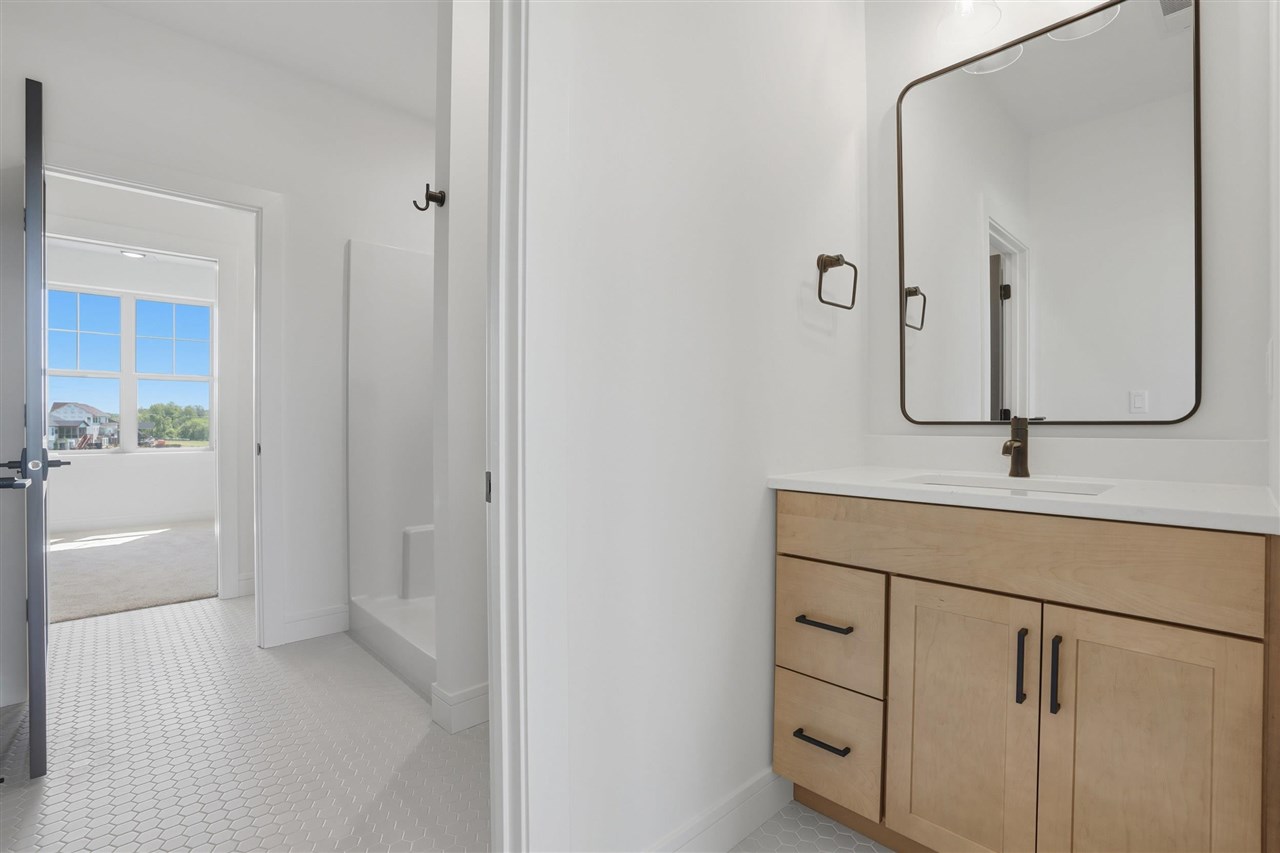411 Macbride Trail Solon IA 52333