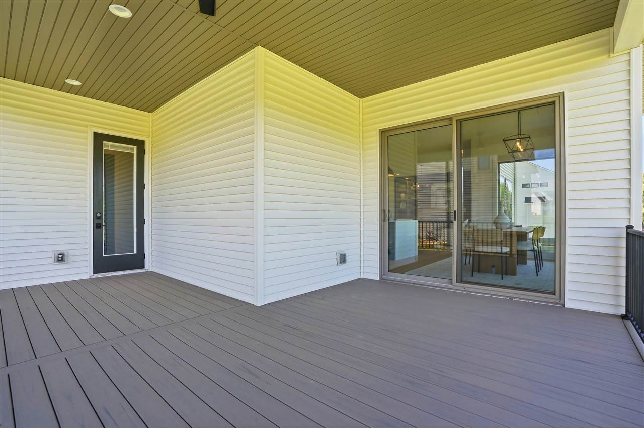 411 Macbride Trail Solon IA 52333